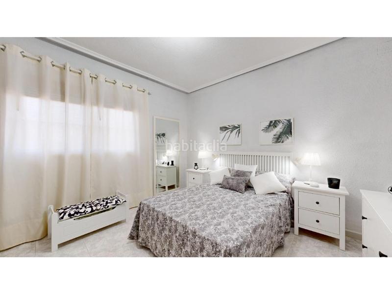 Foto 95e3f8a4-a0d3-4c8b-8b57-fda27abf0dfa. Chalet  en venta liria en Urbanizaciones Llíria