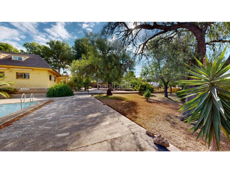 Foto b1d99ae1-c753-4aea-be3d-ae8e3635b72a. Chalet  en venta liria en Urbanizaciones Llíria