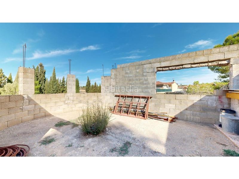 Foto b83e7004-8866-4012-a455-68b4de41d644. Chalet  en venta liria en Urbanizaciones Llíria