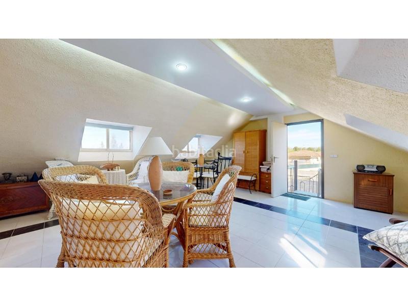 Foto f7633f1d-ea13-4d2e-b694-b1cb7463eba3. Chalet  en venta liria en Urbanizaciones Llíria