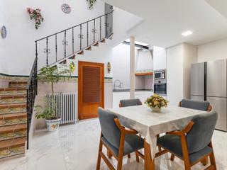 Maison  Cirilo amoros. Casa señorial en faura