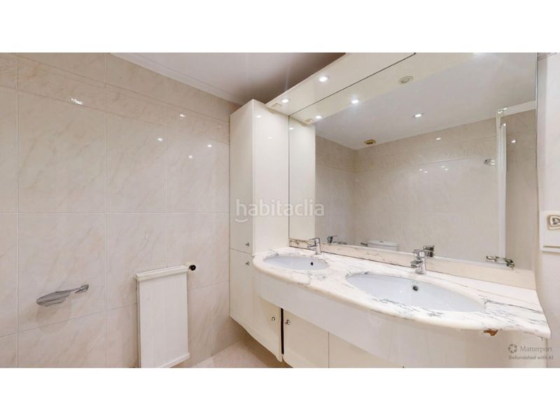 Piso vivienda amplia de 4 dormitorios junto a monforte y el turia en Valencia - Imagen 11