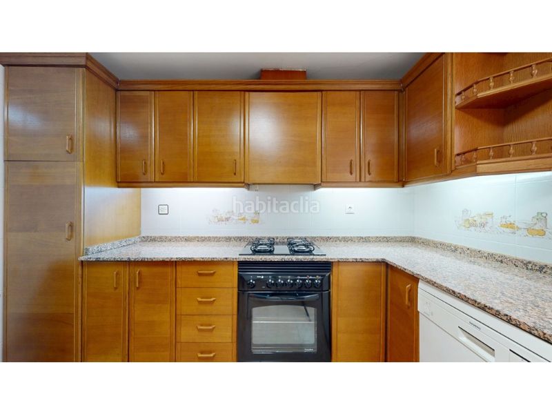 Piso vivienda amplia de 4 dormitorios junto a monforte y el turia en Valencia - Imagen 36
