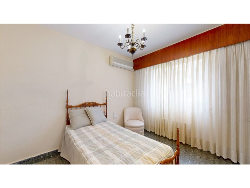 Piso vivienda amplia de 4 dormitorios junto a monforte y el turia en Valencia - Imagen 23