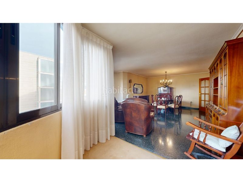 Piso vivienda amplia de 4 dormitorios junto a monforte y el turia en Valencia - Imagen 9
