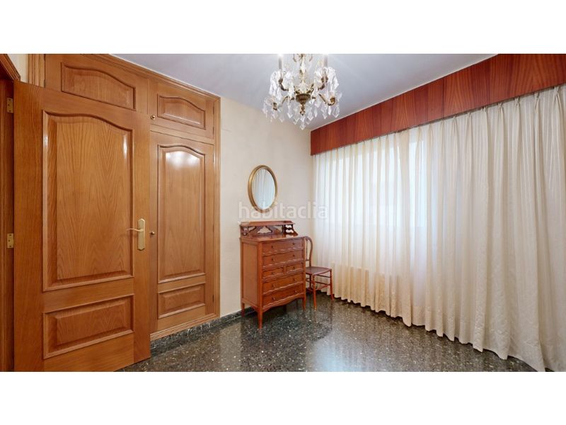 Piso vivienda amplia de 4 dormitorios junto a monforte y el turia en Valencia - Imagen 28