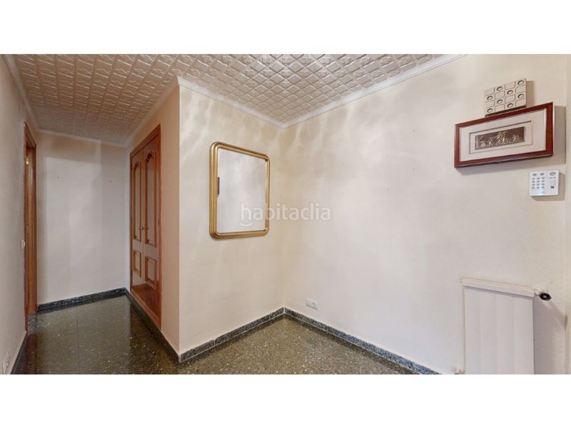 Piso vivienda amplia de 4 dormitorios junto a monforte y el turia en Valencia - Imagen 17