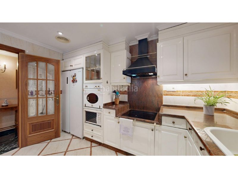 Foto b00d2418-3542-4ddf-a8f7-63188affe7f6. Pis amb aparcament a Arrancapins Valencia