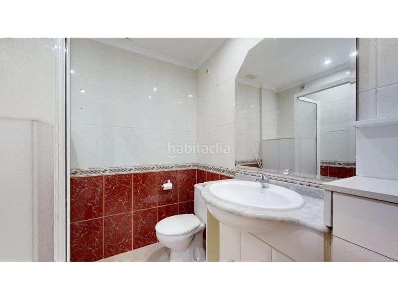 Foto a91d7c32-0794-426f-a759-72b2c7ab3928. Casa amb aparcament a Centro-El Castillo Sagunt