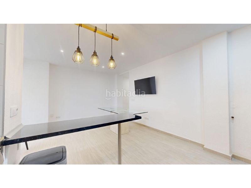 Piso tu nuevo hogar o inversión a tan solo 5 minutos de la playa en Valencia - Imagen 15