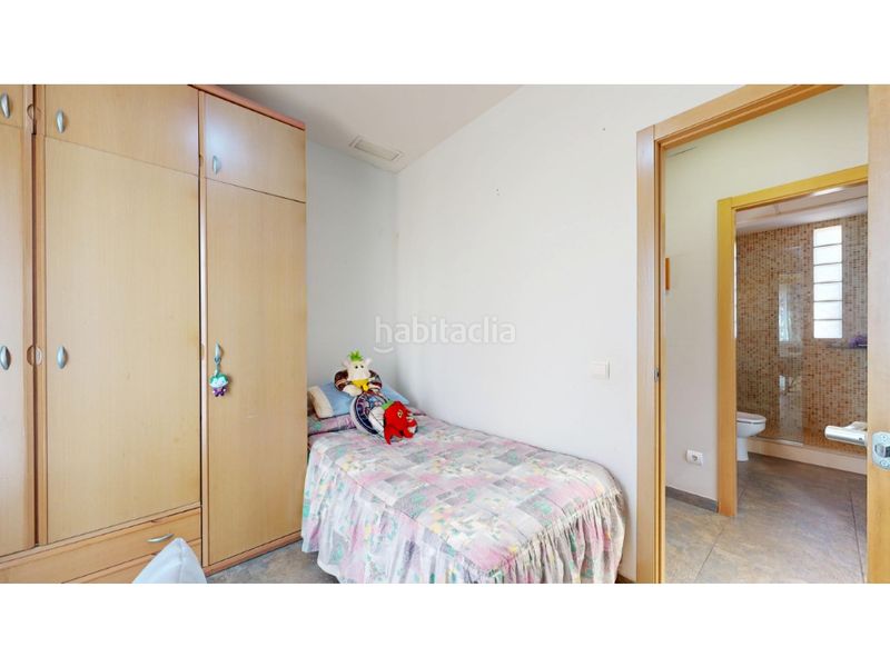 Foto 145d5efe-2b51-4608-aba9-ffaa7de8db54. Casa amb aparcament a Rocafort