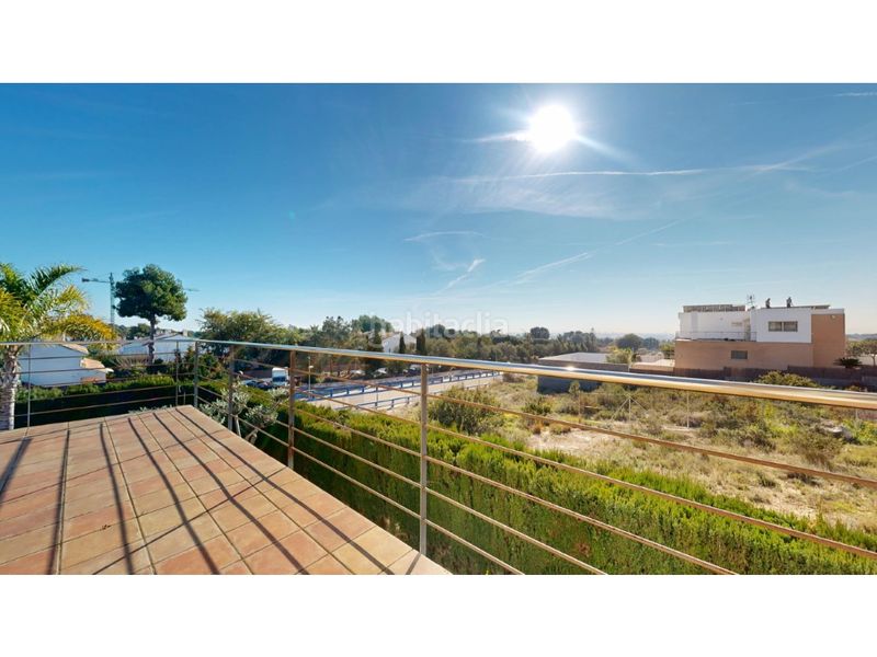 Foto 2984e4a9-cddd-488f-88fb-9d15dd04f0a9. Casa amb aparcament a Rocafort