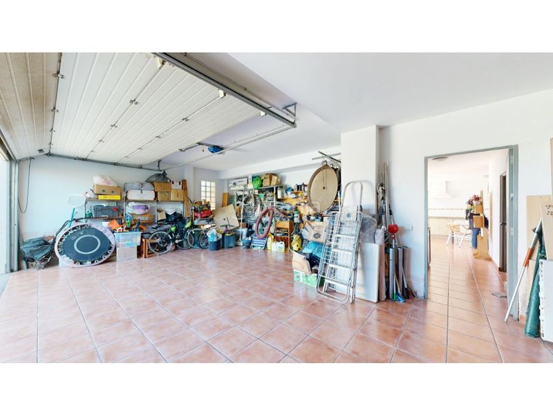 Foto 434b0927-d0d1-4e6a-b8e6-453166599011. Casa amb aparcament a Rocafort