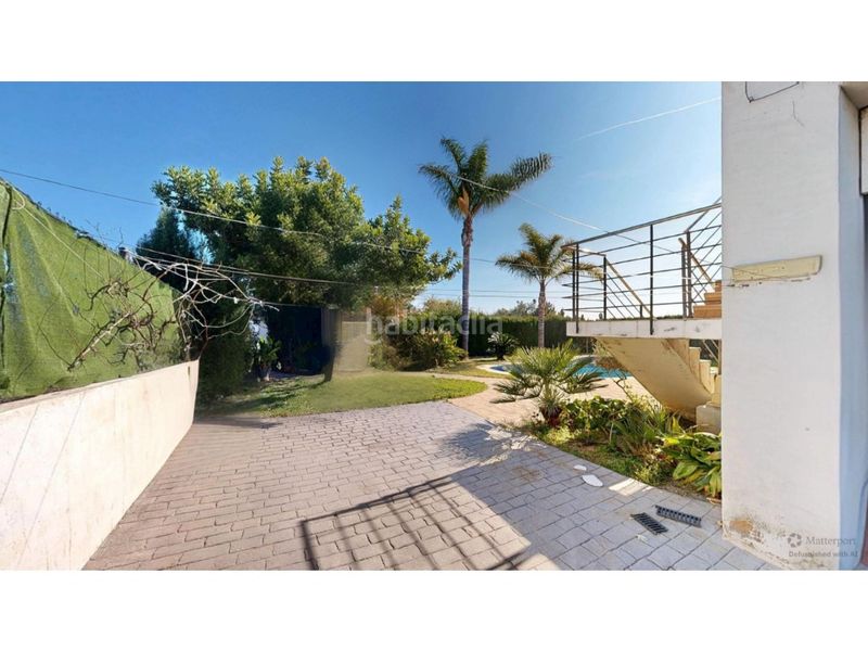 Foto cb2c5e91-ade2-4cfd-b01d-81a2d8b04e5b. Casa amb aparcament a Rocafort