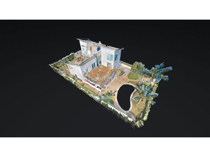 Foto d9ac3d13-d0e3-4106-aed3-a67c2bcf6886. Casa amb aparcament a Rocafort