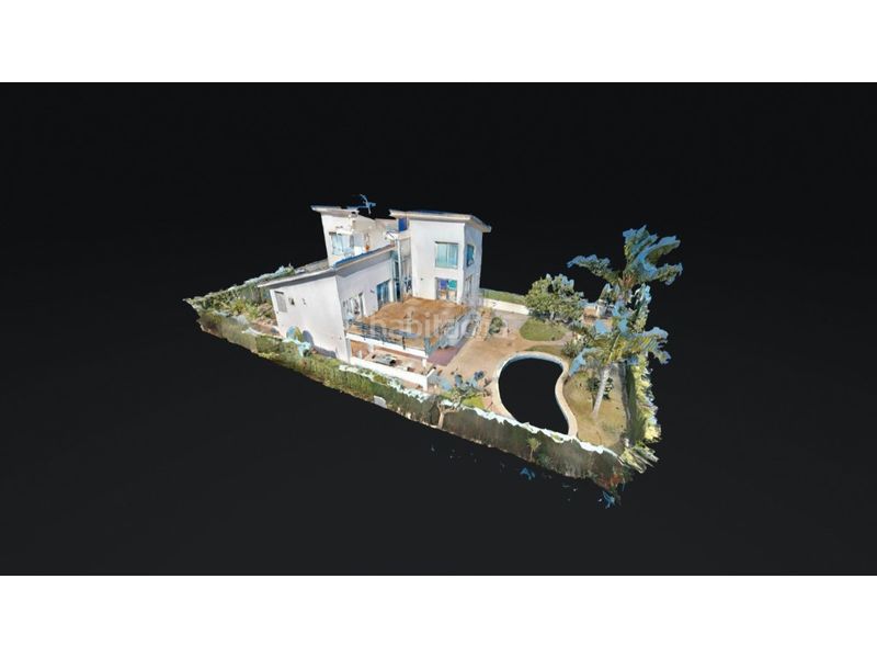 Foto effa5bb8-8a7d-41b6-b469-49714a8cd711. Casa amb aparcament a Rocafort