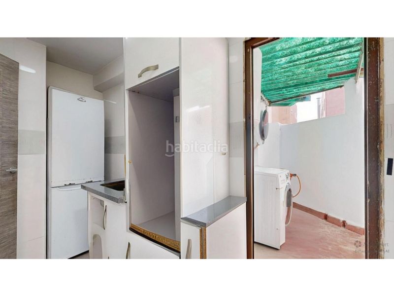 Foto 573085c2-9871-40e9-bb7e-d9241b283a16. Pis a Zona Concordia Burjassot