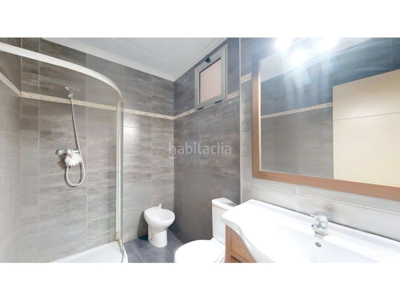 Foto 0e6896e4-dd20-465b-b706-268884551df6. Pis a Nou Moles Valencia