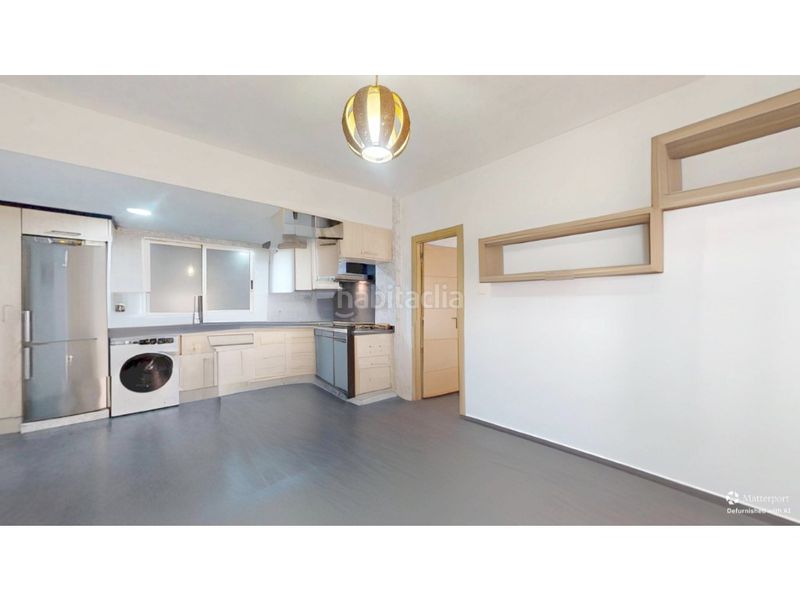 Foto 0ead1072-fde4-4ac1-9e08-15e27ddb55d3. Pis a Nou Moles Valencia