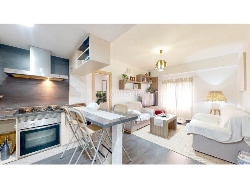 Foto 19b7bf86-e05f-4f14-861a-aec241e269e1. Pis a Nou Moles Valencia