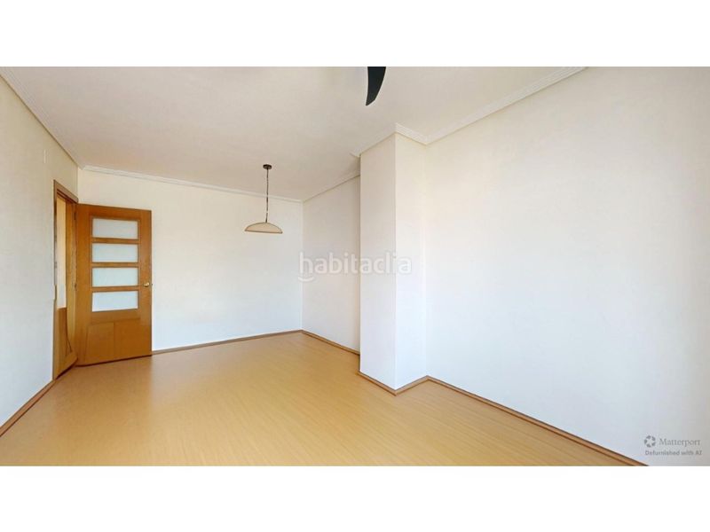 Foto 9d69be6e-6f33-469e-878f-10dbc6e555d5. Pis amb aparcament a La Constitución-Canaleta Mislata