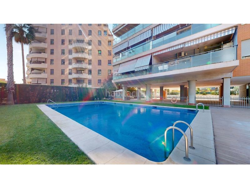 Foto b2ecd59b-9ae4-4e3a-b384-ae277442dd26. Pis amb aparcament a La Constitución-Canaleta Mislata