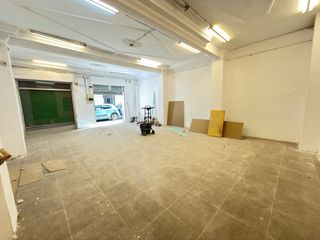 Lloguer Local Comercial a Russafa. Local en venta en ensanche
