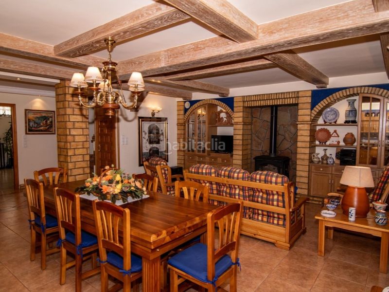 Foto 547dc1ca-8c96-47f7-9700-2e3cbbcf029d. Casa adossada amb aparcament piscina a Cuarte de Huerva