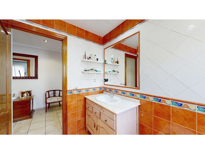 Foto 95d3d911-a92c-4fa0-a631-87db7a1e522b. Casa amb calefacció aparcament a Carcaixent