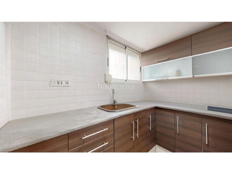 Foto a9b9efeb-3bfb-4439-a08d-207b1384c798. Casa amb calefacció aparcament a Carcaixent