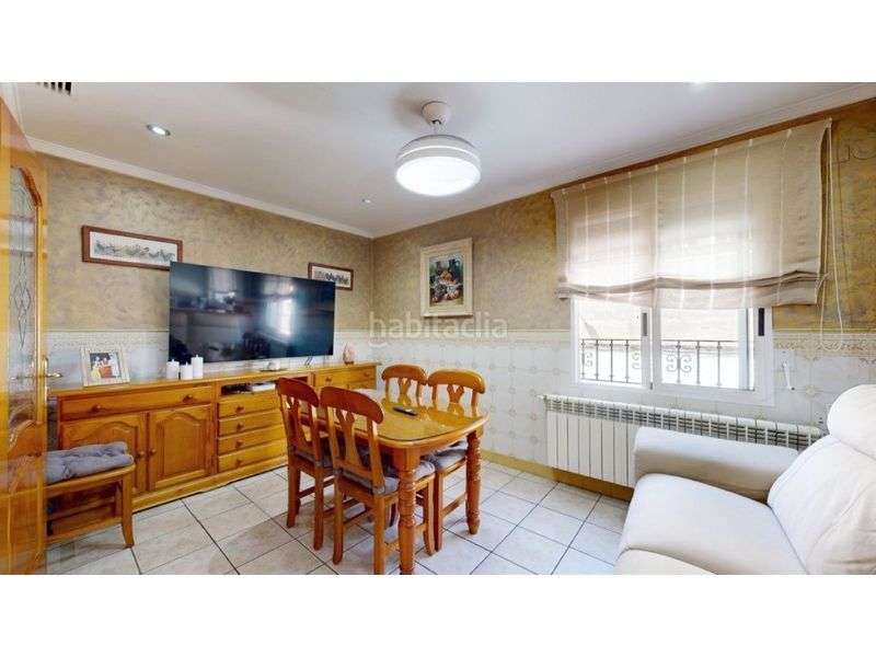Foto b81bd39e-3cb7-40ea-92a0-cdb0327efb25. Casa amb calefacció aparcament a Carcaixent