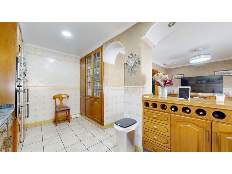 Foto d9346dcd-a703-4d03-911f-4b55e62be3f9. Casa amb calefacció aparcament a Carcaixent