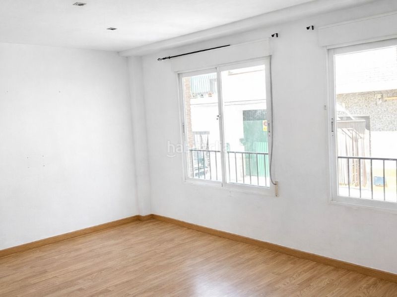 Foto 6bda55e1-c936-4172-ac43-90f10ea93248. Pis amb aparcament a Faura