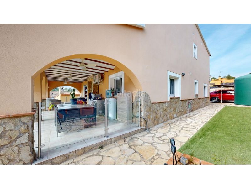 Foto 39b60911-f778-4141-bcd5-c73c907e24d6. Xalet amb aparcament a Vilafamés