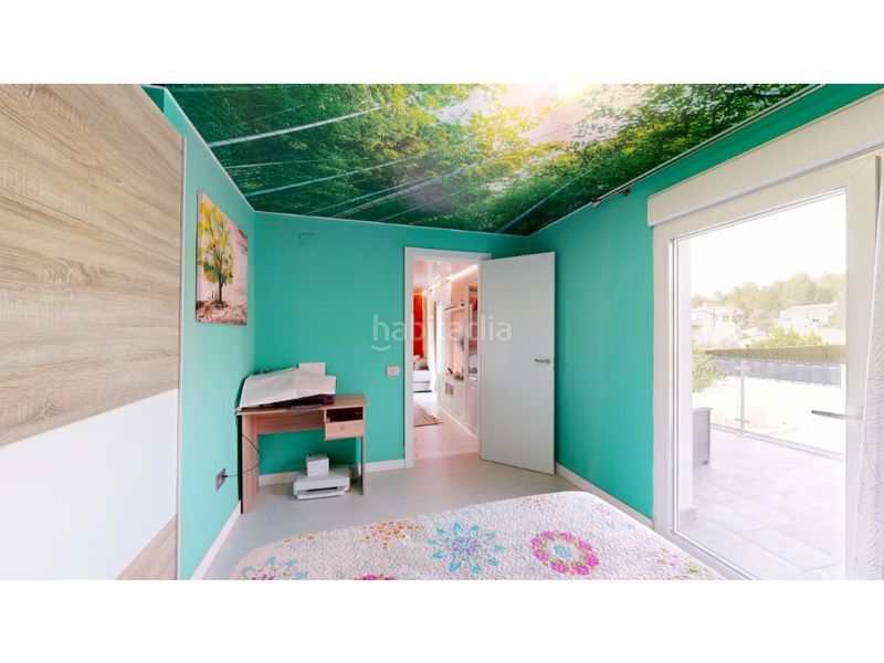 Foto f9812c98-e121-41ff-b553-5123808c184c. Xalet amb aparcament a Vilafamés