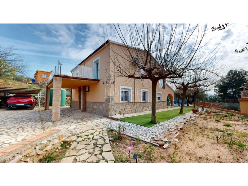 Foto fbe0a738-91a1-4379-bce6-14f49afc7bde. Xalet amb aparcament a Vilafamés