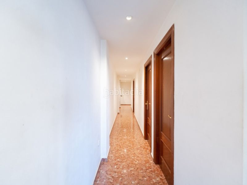 Foto 0cf93b72-04c9-4b22-8e03-dd6058583412. Pis amb aparcament a Centro Chiva