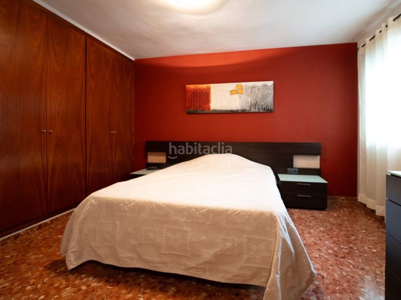 Foto 345f3ab7-a558-4878-b719-ebfcc2746b9e. Pis amb aparcament a Centro Chiva