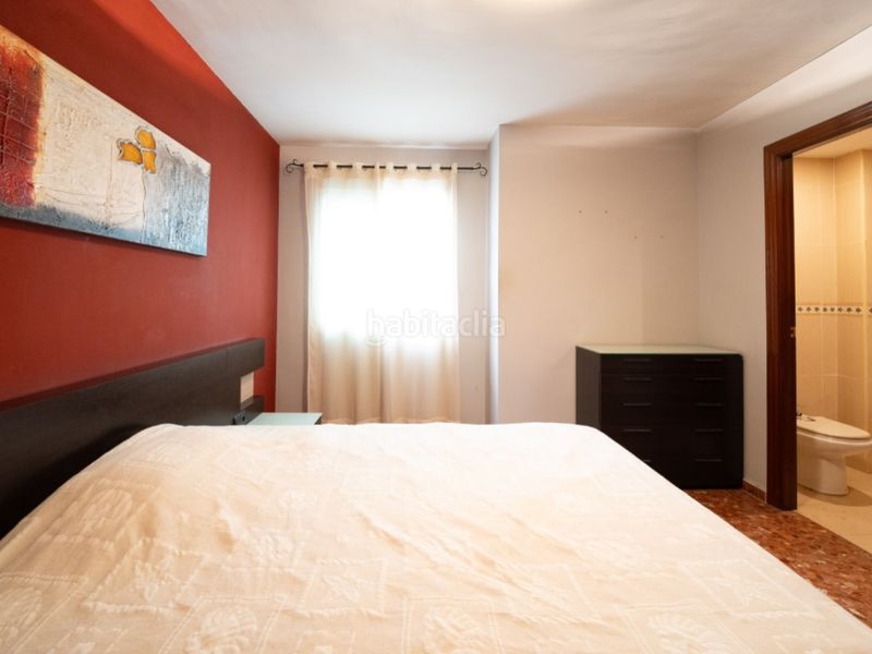 Foto a27fd4f3-e918-4060-a899-597489643e43. Pis amb aparcament a Centro Chiva