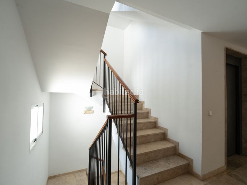 Foto f4ef71ab-4879-4c85-ad8f-842f15cf97af. Pis amb aparcament a Centro Chiva