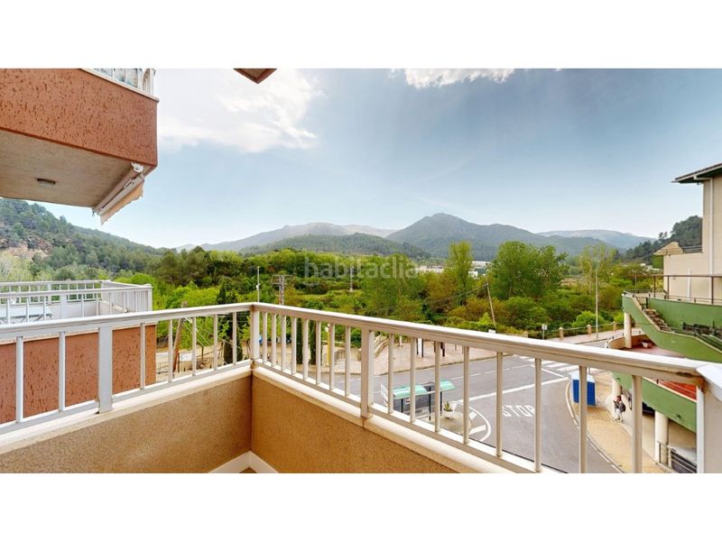 Foto 0a7a54a6-38b5-4e80-941f-36ffd9041483. Pis a Montán