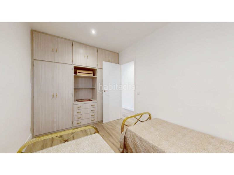 Foto 0ccde0bf-e067-4bd7-b754-c023991bd14a. Pis a Montán