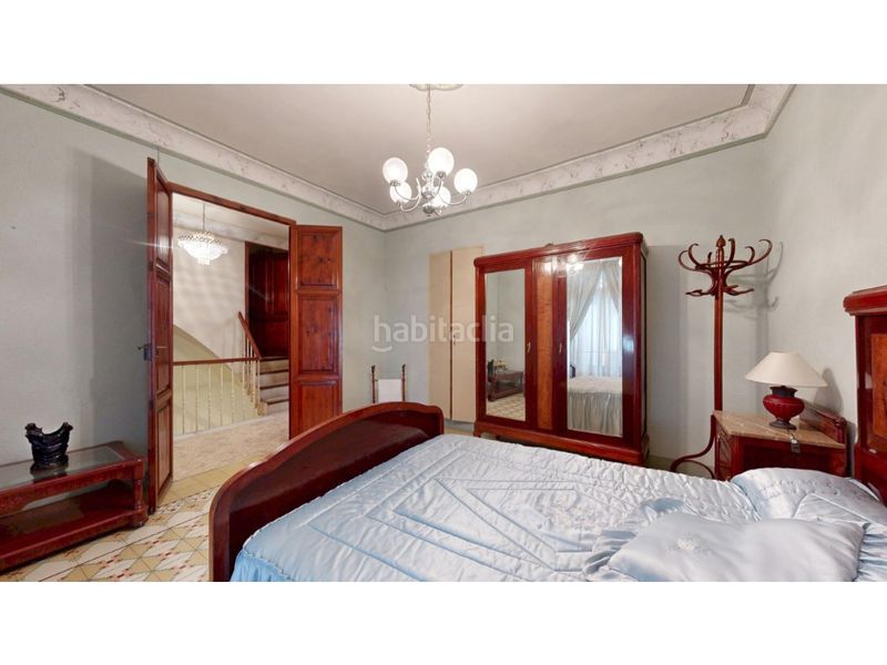 Foto e265f636-0980-433f-ba01-65a78f2ee3c1. Casa amb aparcament a Carcaixent