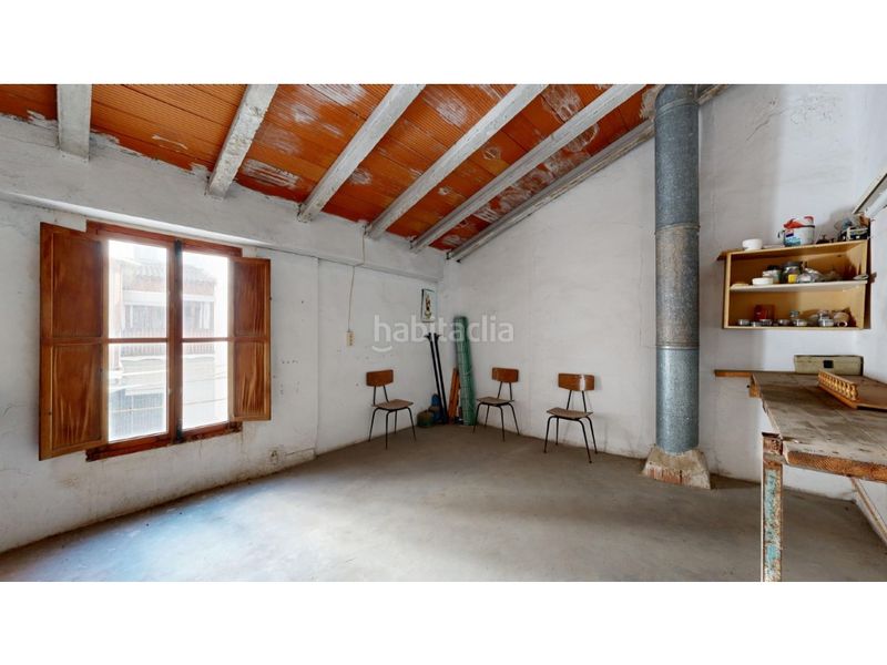 Foto ff2d8b70-2bd8-418d-a40d-9d19344d37c2. Casa amb aparcament a Carcaixent
