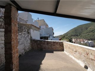 Casa en Gátova. Casa con encanto en gatova