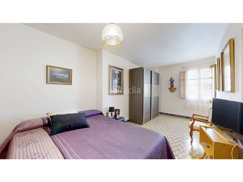 Foto 019f9296-d834-4aea-b669-82178a89bdc8. Casa amb aparcament a Benimantell