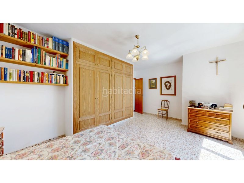 Foto 2b288115-0554-4091-9dad-349cf1da3f16. Casa amb aparcament a Benimantell
