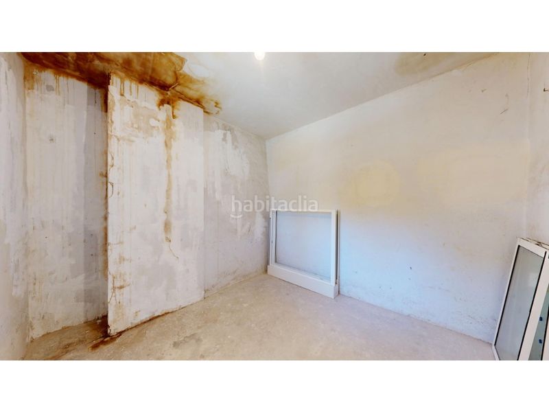 Foto 3ffeaf77-e8c8-4c15-bd62-5fc202f98a17. Casa amb aparcament a Benimantell