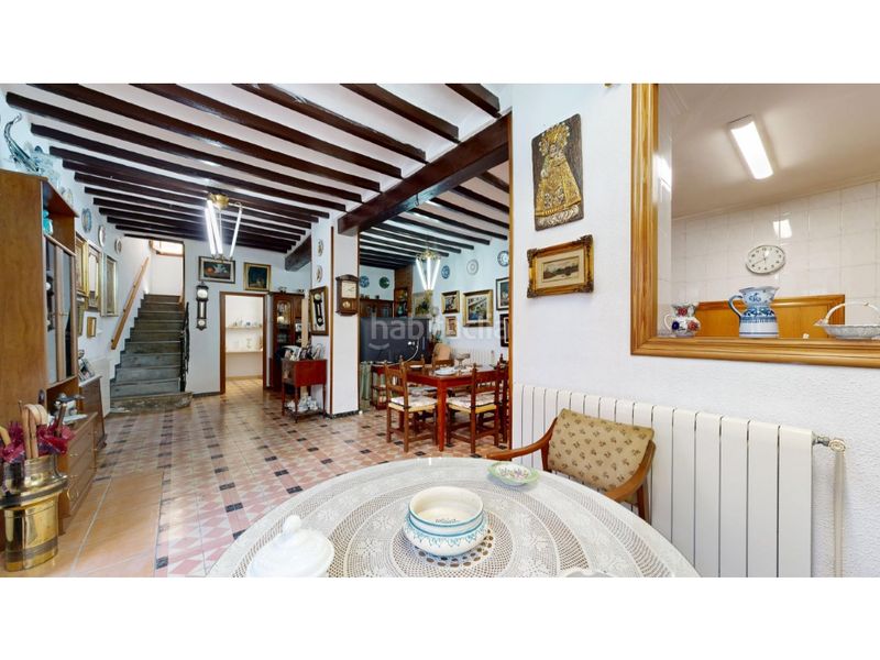 Foto 983fa78d-e165-4283-9d3c-22a56b11d86f. Casa amb aparcament a Benimantell