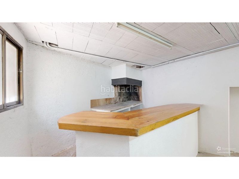 Foto aaf3dedc-929d-4030-b3f8-74bd95900774. Casa amb aparcament a Benimantell